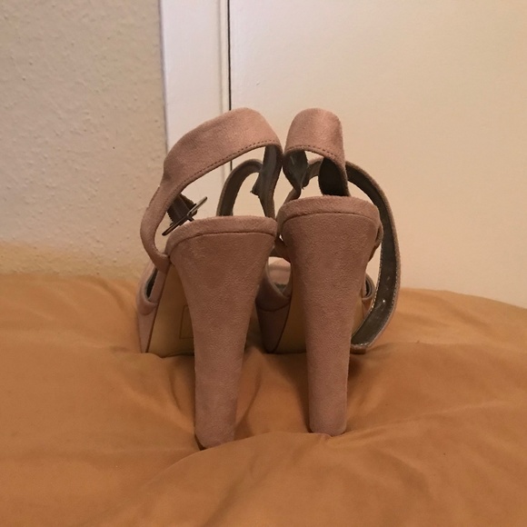 Brash Tan Platform Sandal Pumps - Picture 4 of 4